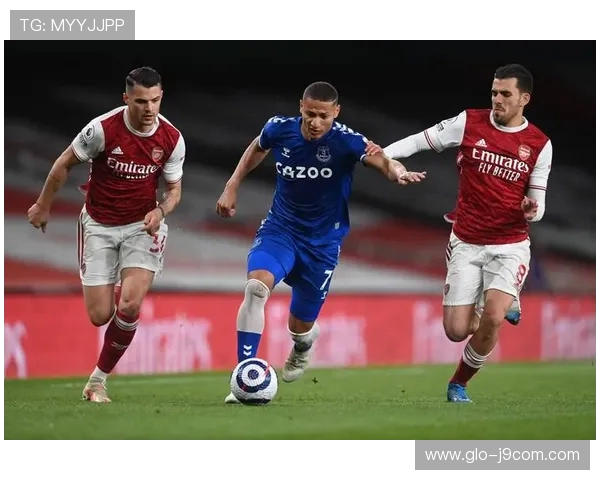 探讨现代赛事中看足球为何常常无法实现满员入场这一普遍现象问题